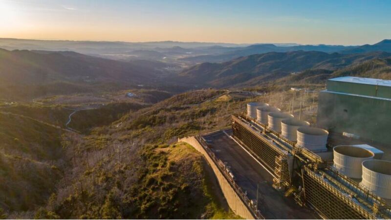 Image for the Tweet beginning: Calpine went from eight employees